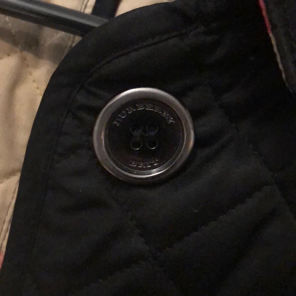Women’s Burberry Quilted Jacket XS - Picture 2 of 7